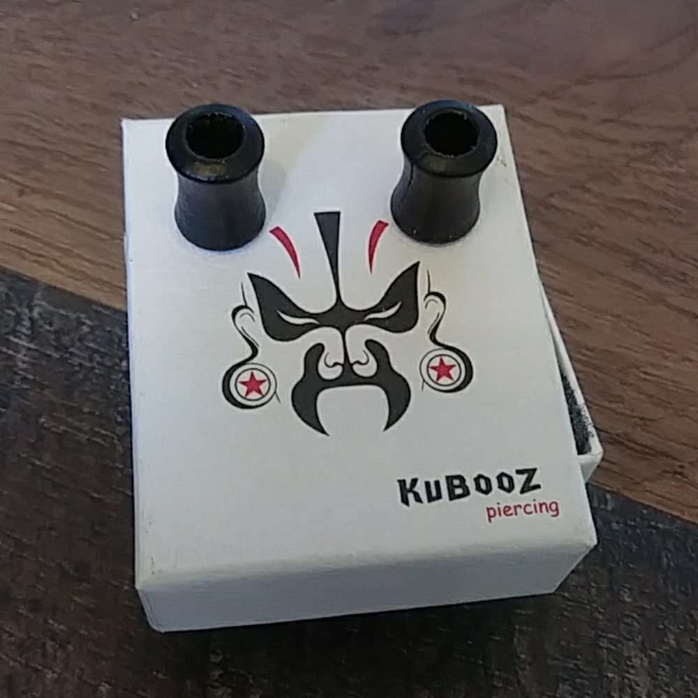 Ebony Redwood Tunnels